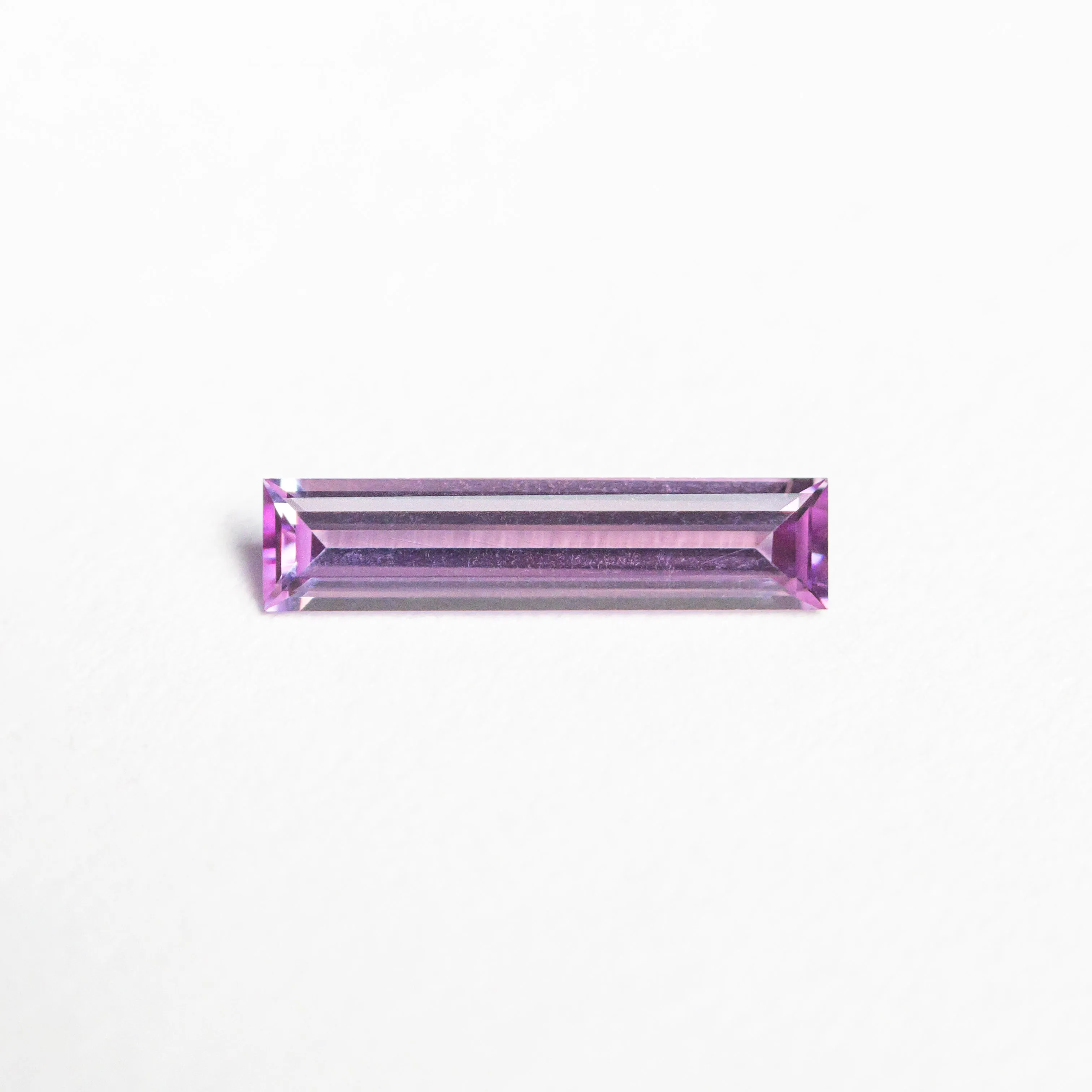 0.26ct 8.55x1.99x1.30mm Baguette Step Cut Sapphire 23775-05