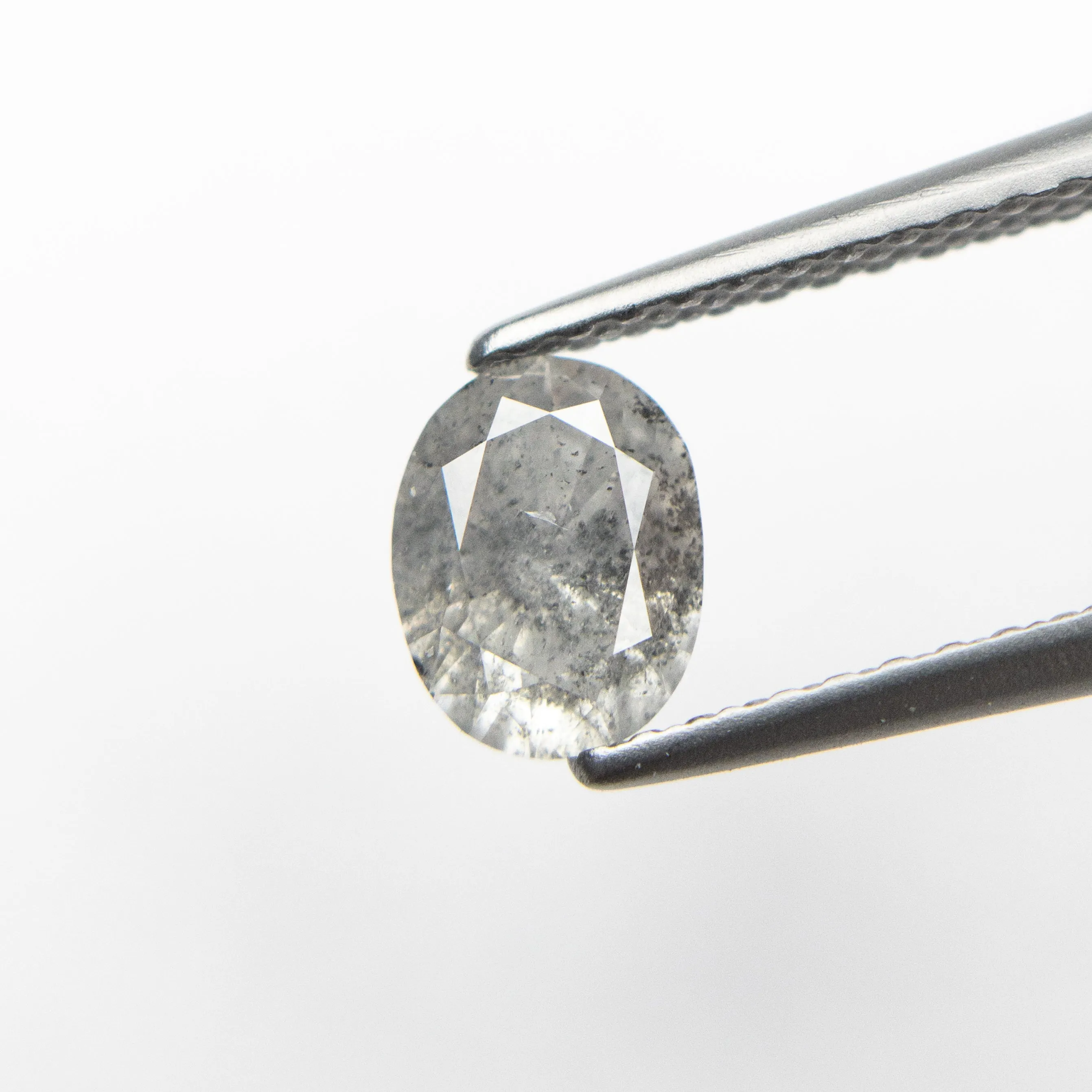 0.66ct 6.20x4.78x3.08mm Oval Brilliant 18906-03