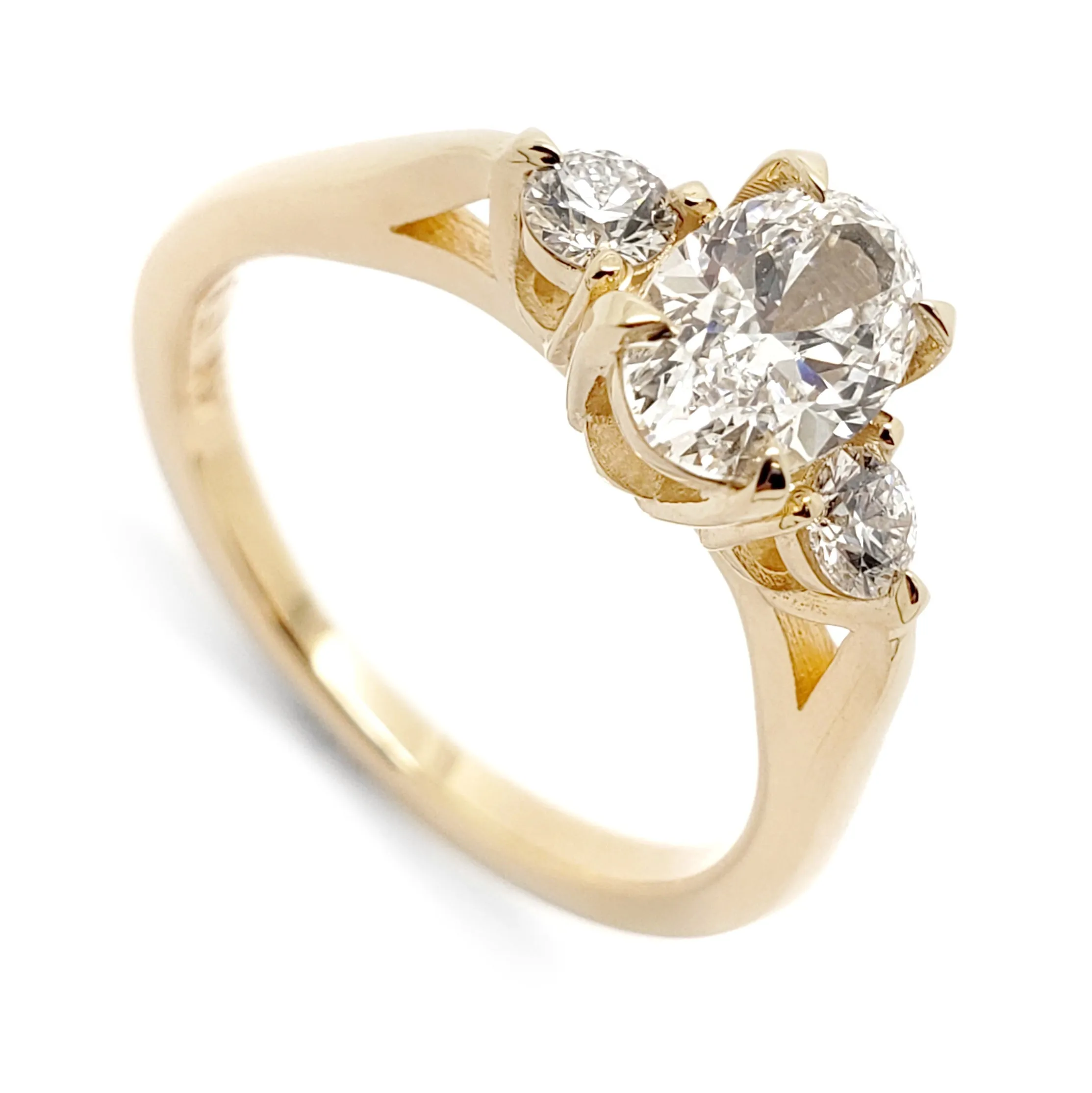 Charlotte | Canadian Diamond