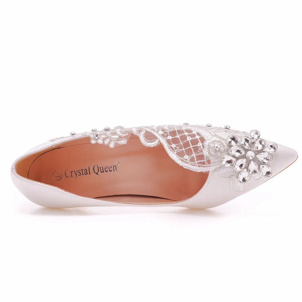 Chaussures de mariage à bout pointu avec strass et fleurs de dentelle