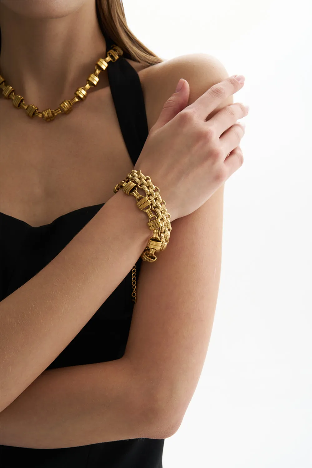 Gwen Gold Bracelet