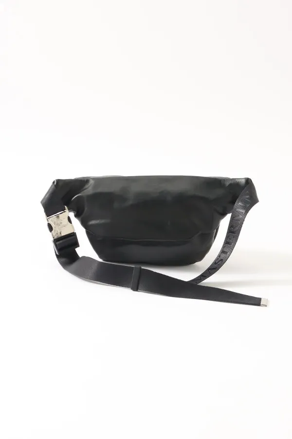 MW LEATHER BUMBAG
