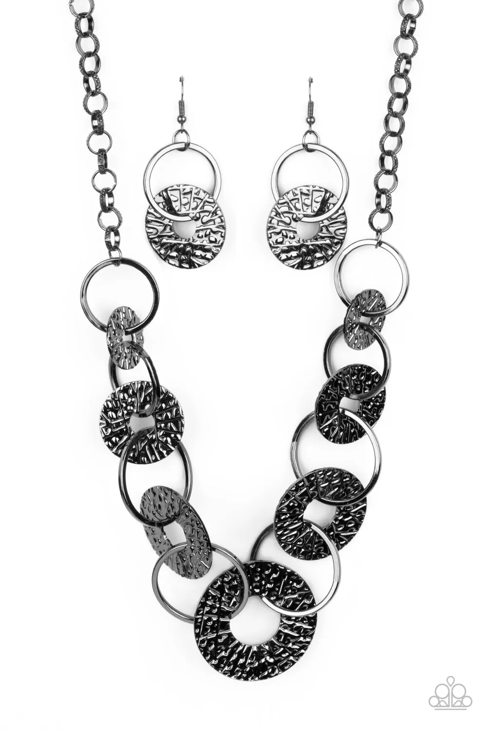 Paparazzi Industrial Envy - Black Necklace