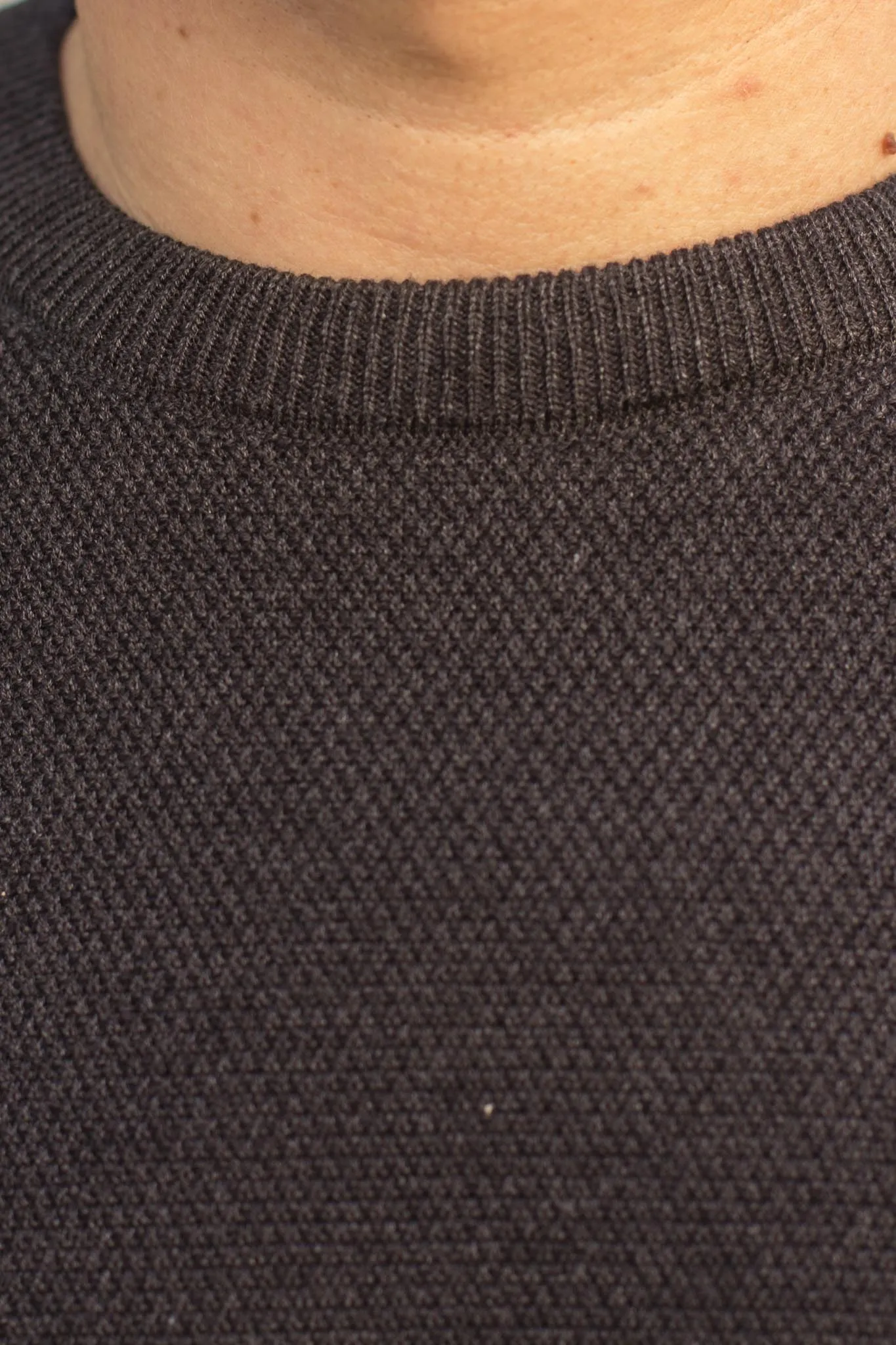 Pulover Texturat Slim 6833 Antracit